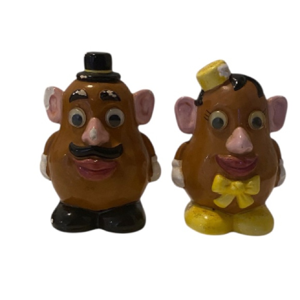 Rare / Vintage 1994’ Potato Head (Clay Art) Ceramics salt and pepper shakers